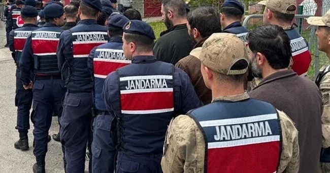 Yasa dışı bahse 14 ilde eş zamanlı operasyon! Bakan Gürlek ten açıklama