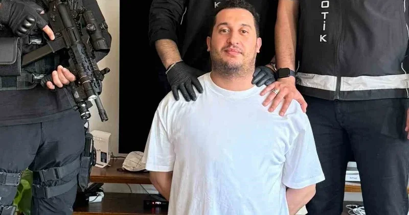 INTERPOL tarafından aranan uyuşturucu kaçakçısı Şişli de yakalandı Gündem Haberleri