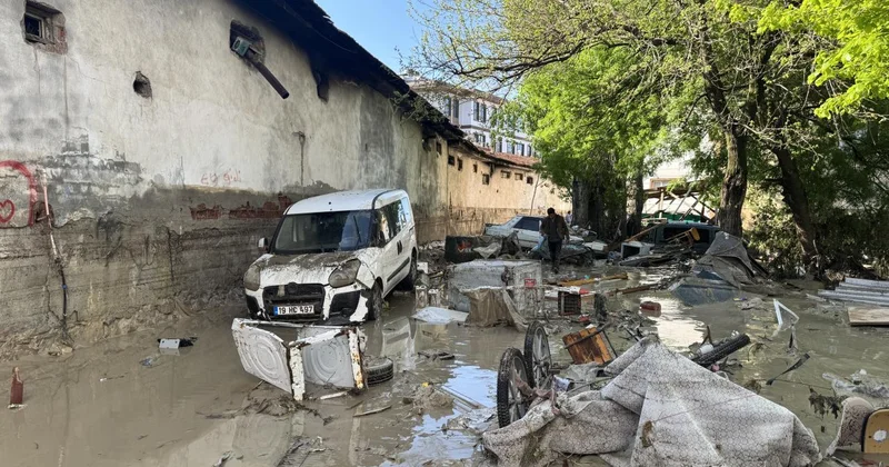 Havza da selin ardından temizlik çalışmaları devam ediyor