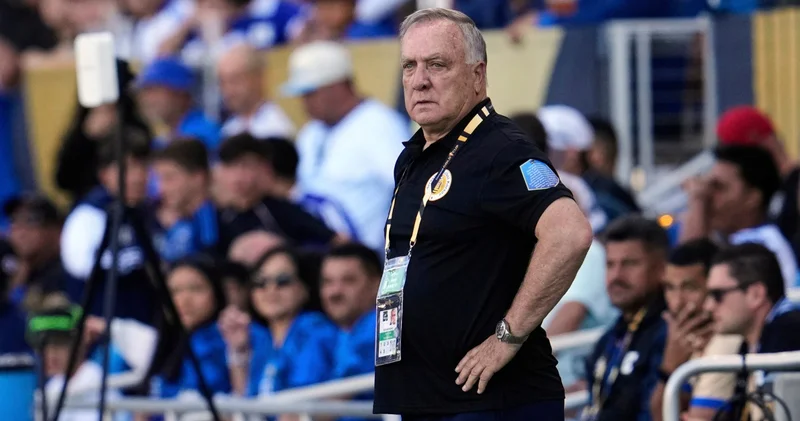 Curaçao Milli Takımı nda yeniden Dick Advocaat dönemi!