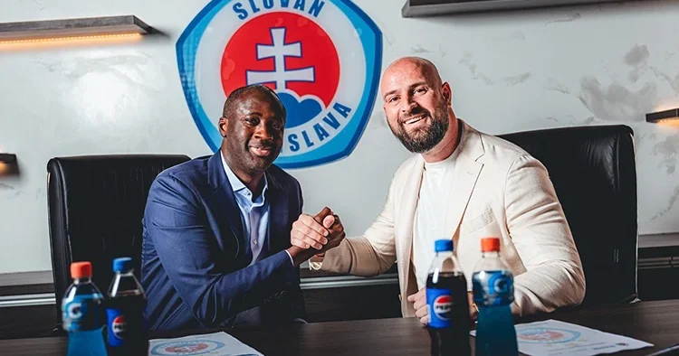 Yaya Toure, Slovan Bratislava nın yeni teknik direktörü oldu