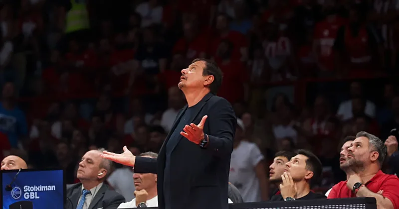 Ergin Ataman çılgına döndü! Yunanistan’da şok saldırı