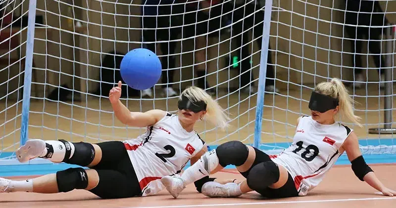 Kadın Goalball Milli Takımı yarı finale çıkınca gözyaşı döktüler