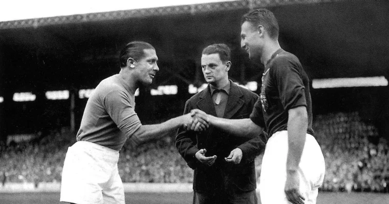 1938’de bir takım haritadan silindi, diğeri maç yapmadan çeyrek finale çıktı Dış Haberler