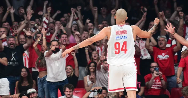 Yunanistan da basketbolun şampiyonu Olimpiakos!