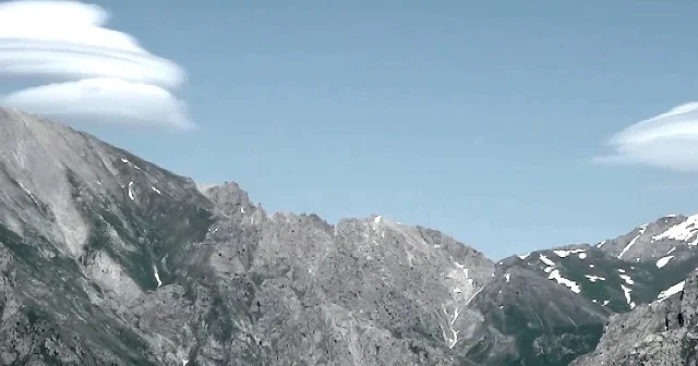 Sümbül Dağı nın üstünde mercek bulutu oluştu VİDEO İZLE