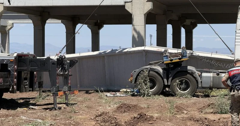 Son dakika haberi: 15 tonluk beton blok üzerine düştü Diyarbakır haberleri Son dakika haberleri