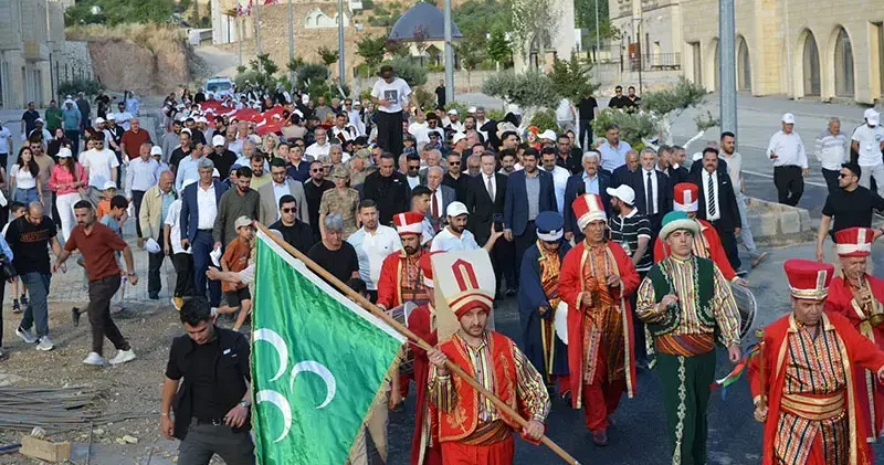 Mardin’de 18’inci Uluslararası Kültür Sanat ve Kiraz Festivali başladı