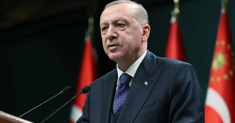 Cumhurbaşkanı Erdoğan açıklamalarda bulunuyor