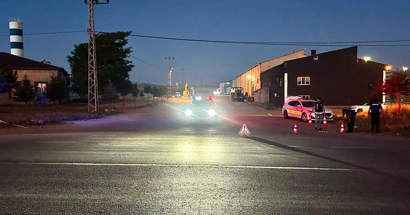 Kaza sonrası kaçmaya çalışırken dehşet saçtı: 1 ölü, 2 yaralı