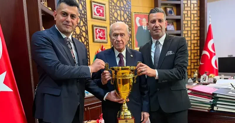 Boks Federasyonu ndan Bahçeli ye ziyaret