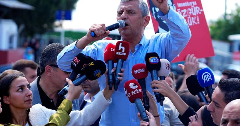 Özel, Yeni partinin adına karar verdik dedi, gerçek bambaşka çıktı