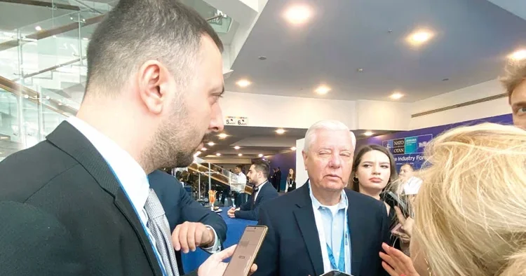 ABD’li ‘şahin’ Graham öldü
