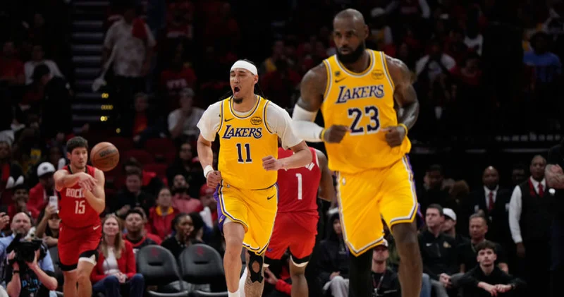 NBA de dev anlaşma: LA Lakers rekor fiyata satılıyor