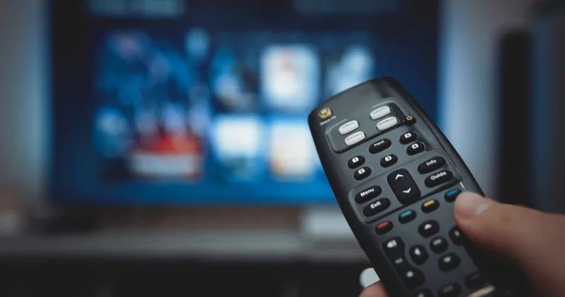 BUGÜN TV DE NELER VAR? 13 Ağustos 2026 Perşembe Kanal D, Star TV, Show TV, TRT 1, ATV, TV8 ve NOW TV yayın akışı ve TV rehberi...