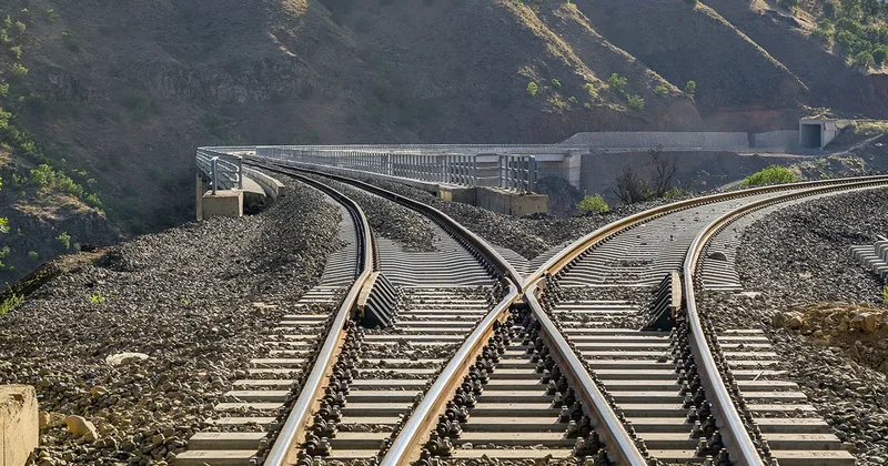 Türkiye ile Bulgaristan ı birleştirecek yeni tren hattı için önemli adım