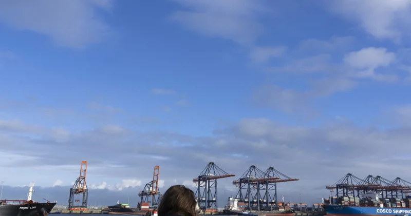 Rotterdam Limanı nda patlama: Çok sayıda kişi yaralandı Dış Haberler