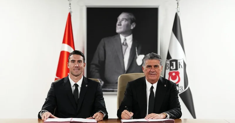 Vlahovic 3 yıllık imzayı attı! Alacağı maaş belli oldu Sözcü Gazetesi