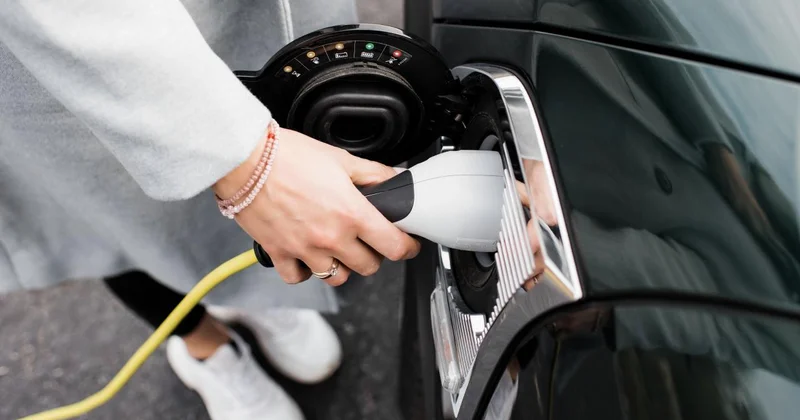 Küresel elektrikli araç satışları temmuzda yıllık bazda yüzde 9 artışla 1,85 milyon oldu