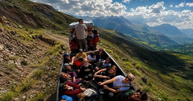 Sosyal medyada görüp akın ediyorlar! Erzincan ın saklı yaylası Erzincan Haberleri Habertürk Yerel Haberler