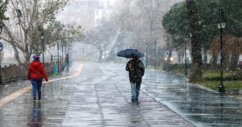 AKOM gün vererek uyardı! İstanbul’da yağmur ne zaman, hangi gün yağacak? Meteoroloji İstanbul 5 günlük hava durumu...