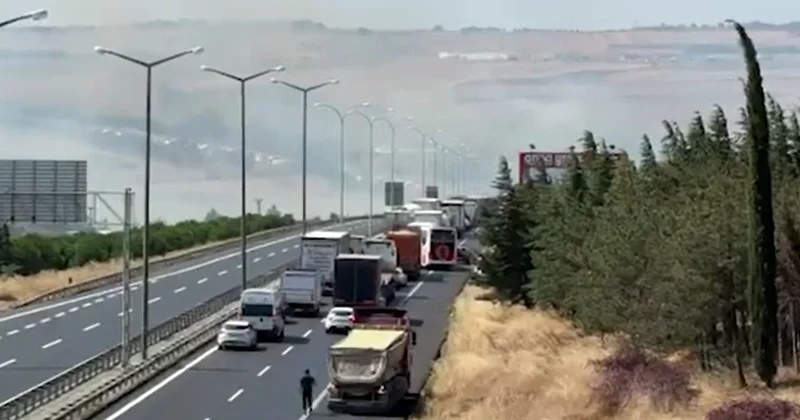 Silivri de yangın paniği: TEM Otoyolu trafiğe kapatıldı, evler tahliye edildi Sözcü Gazetesi