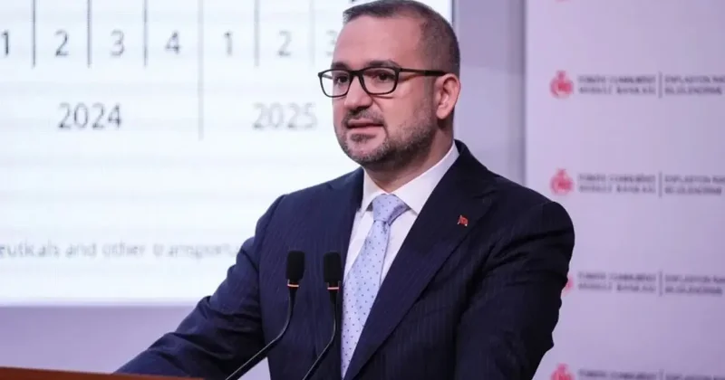 TCMB Başkanı Fatih Karahan yılın 3. enflasyon raporunu açıklıyor