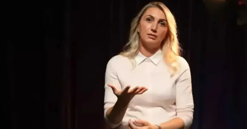 İmamoğlu ailesinden art arda istifa! Dilek İmamoğlu da CHP den istifa etti: Bugün Yeni nin parçasıyım