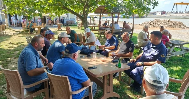 Balıkçılar denizlerin temiz tutulması konusunda bilgilendirildi Düzce Haberleri Habertürk Yerel Haberler