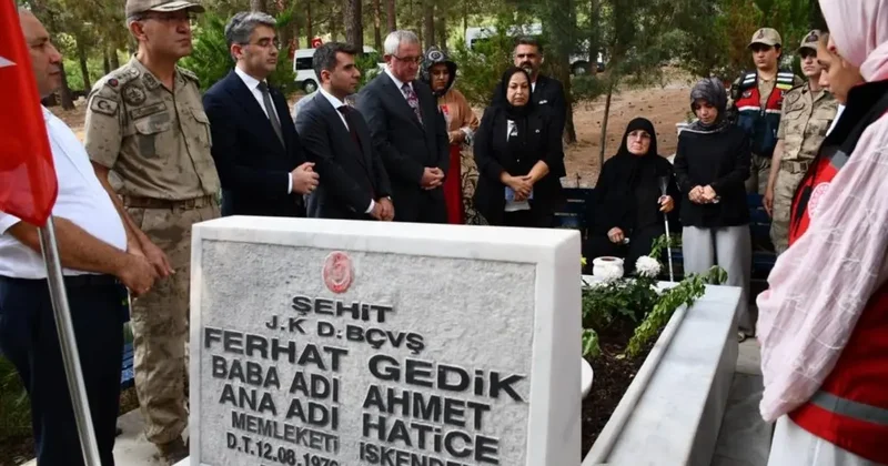 Şehit Başçavuş Ferhat Gedik mezarı başında anıldı