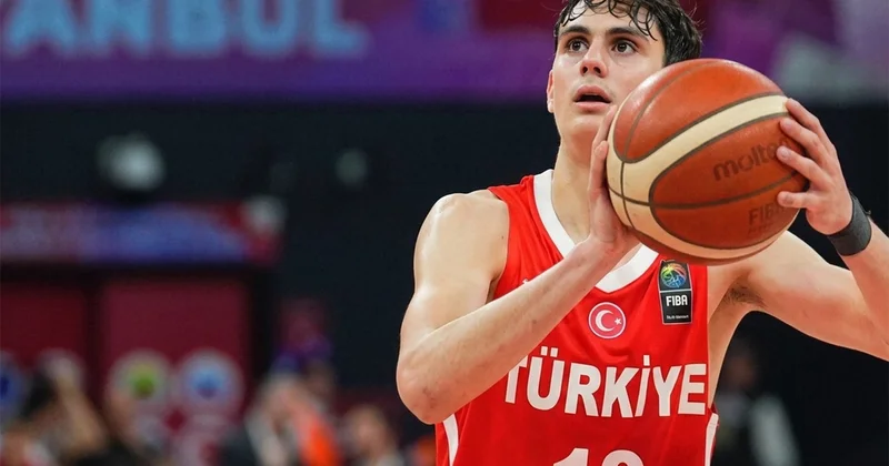 Babasının izinden gitti! Ünlü çiftin oğlu milli takıma seçildi