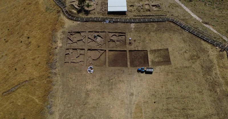 Göbeklitepe nin kuzeyinde ilk kazı