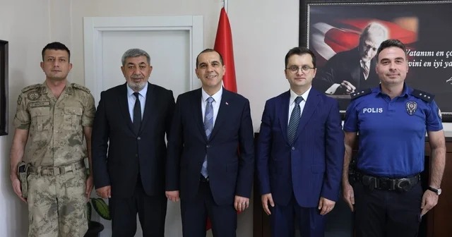 Vali Taşolar dan Karakoyunlu kaymakamı Kayaş a hayırlı olsun ziyareti Iğdır Haberleri Habertürk Yerel Haberler