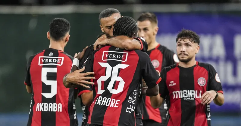 Fatih Karagümrük ile Manisa FK puanları paylaştı!
