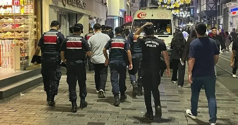 Ailem güvende operasyonunun perde arkası! Telefonu incelendi, erkeklere çalışan erkek jigolo ağı deşifre oldu