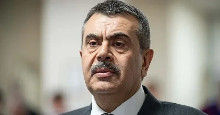 Bakan Yusuf Tekin den yeni eğitim öğretim yılı mesajı: Okul, merak edeceğiniz ve kendinizi tanıyacağınız bir yuvadır