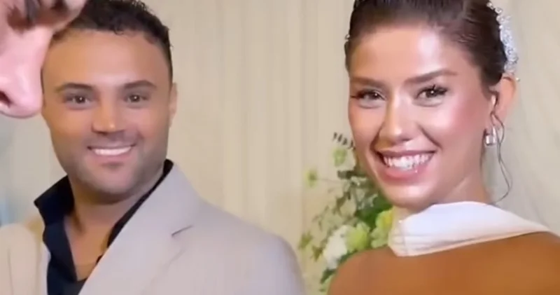 Hamide Akkuş ve Tugay Ercins nişanlandı