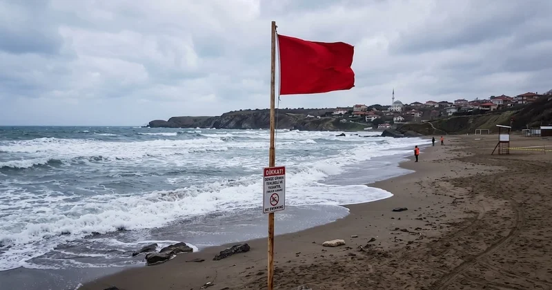 İstanbul sahillerine kırmızı bayrak: İki ilçede denize giriş yasaklandı Sözcü Gazetesi
