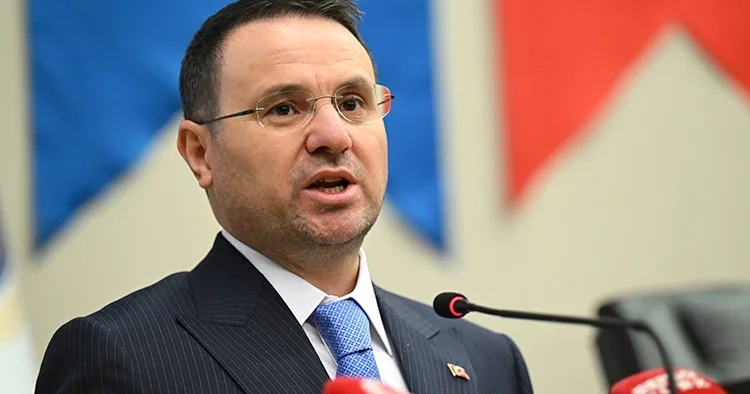 Adalet Bakanı Akın Gürlek ten Söğüt te net mesaj: Vatan aleyhine hareket edenler karşılığını bulacak