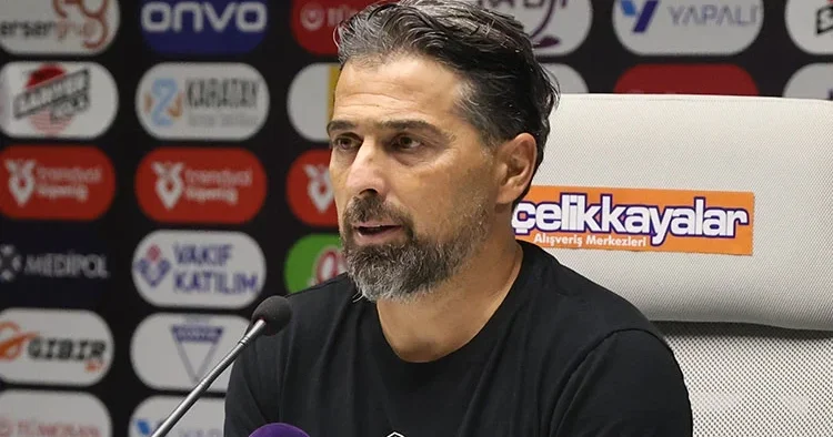 İlhan Palut: En kısa sürede düzlüğe çıkmalıyız!
