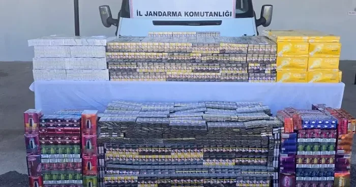 Midyat ta minibüste 2 milyon liralık kaçak sigara operasyonu