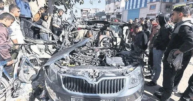 HAŞMET BABAOĞLU Son yaldızlar da döküldü...