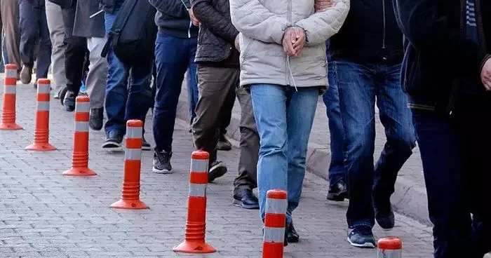 Son dakika Ankara da rüşvet soruşturması: 9 kişi tutuklandı