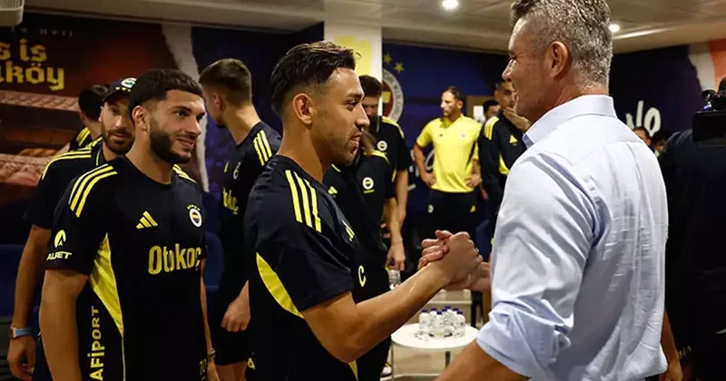 Fenerbahçe de iki yıldız kadro dışı bırakıldı! Büyük sürpriz... Fanatik Gazetesi Fenerbahçe (FB) Haberleri Spor