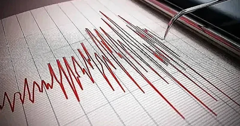 Son dakika Akdeniz açıklarında 3.7 büyüklüğünde deprem