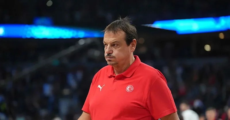 Panathinaikos Başantrenörü Ergin Ataman, Olympiakos maçının hakemlerine tepki gösterdi