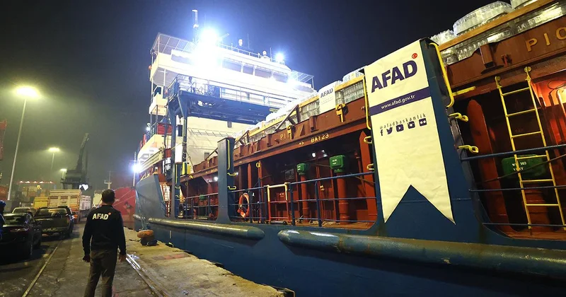 AFAD: Gazze’ye 16 gemi, 14 uçak ile toplam 101.725 ton insani yardım malzemesi sevk edildi