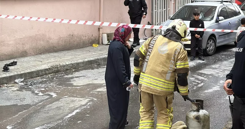 Beyoğlu nda faciadan dönüldü! Başlığını değiştirdiği esnada bir anda parladı