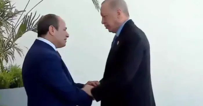 Son dakika Erdoğan ı kapıda karşıladı! Mısır da dikkat çeken anlar... Dünya liderleriyle peş peşe temaslar