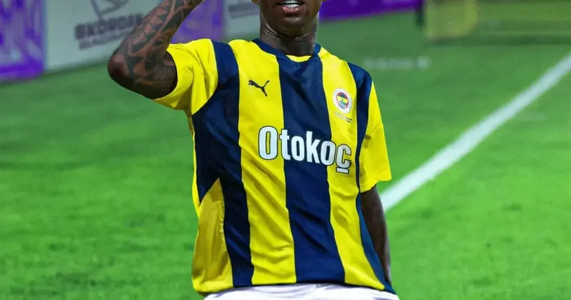 Fenerbahçe büyük umutlarla gelen yıldızıyla yollarını ayırabilir! 2 talibi var